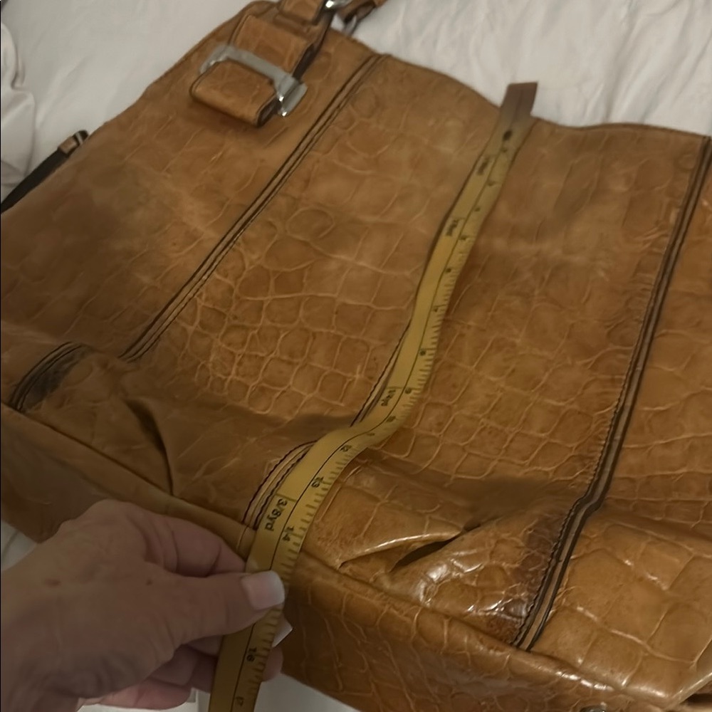 B. Makowsky Tan Shoulder Bag with Distressed Leather and Double Straps - Picture 8 of 14